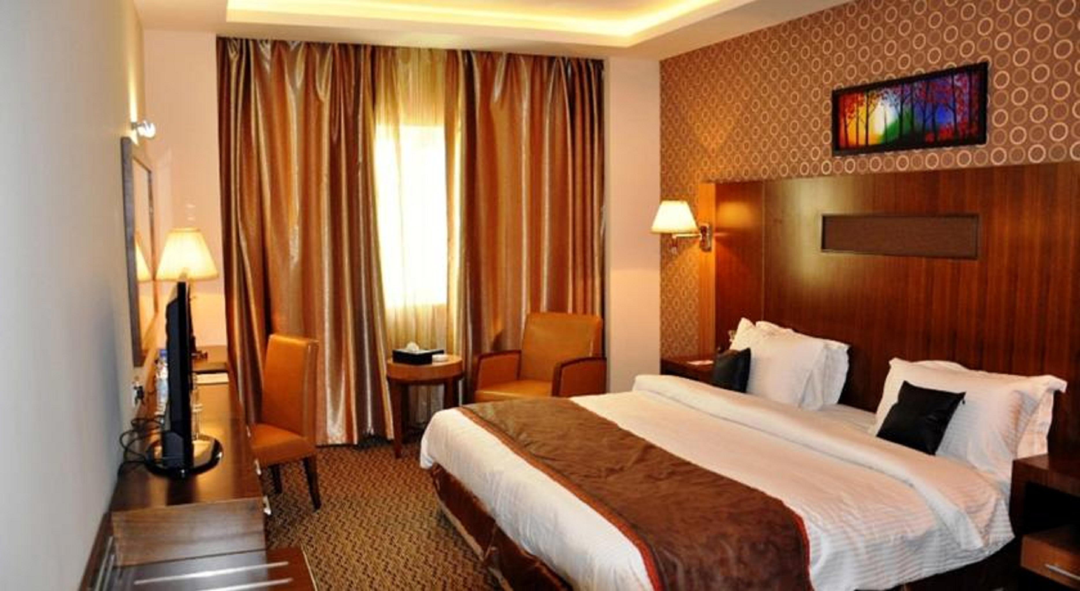 Fortune Plaza Hotel, Dubai Airport Exterior photo