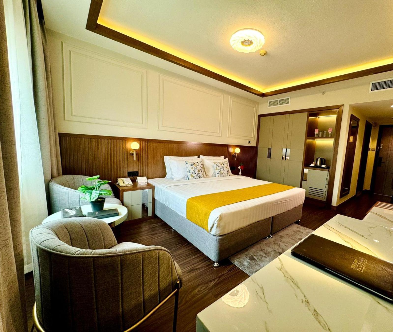 Fortune Plaza Hotel, Dubai Airport Exterior photo