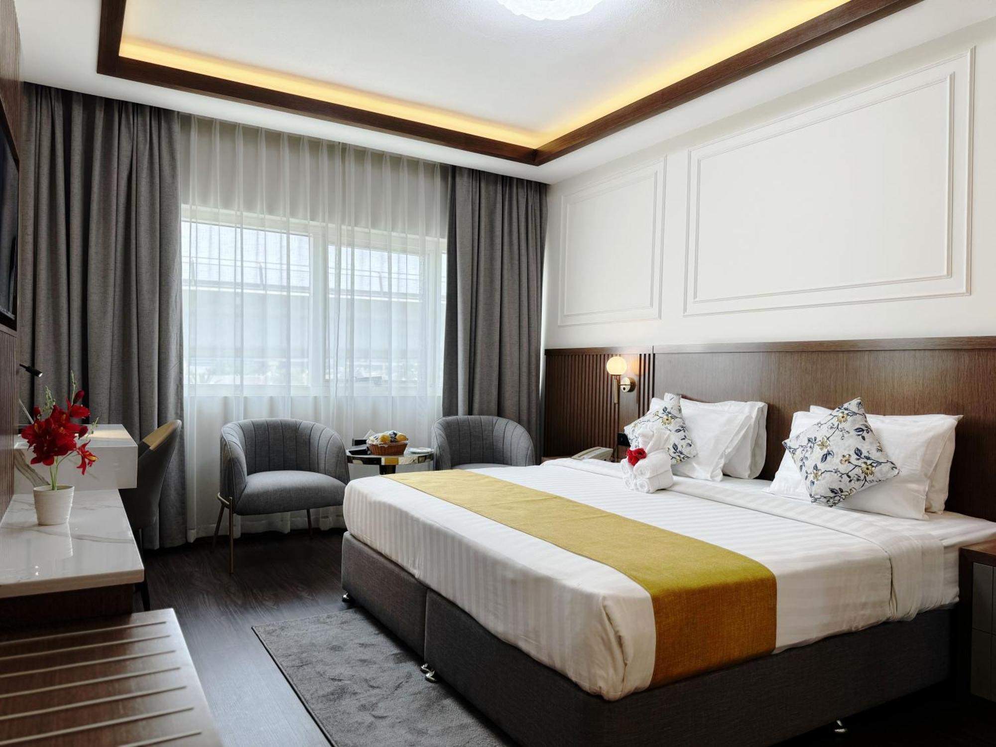 Fortune Plaza Hotel, Dubai Airport Exterior photo