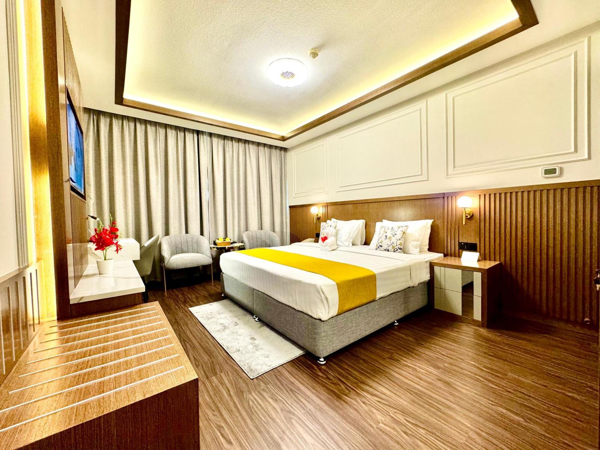 Fortune Plaza Hotel, Dubai Airport Exterior photo