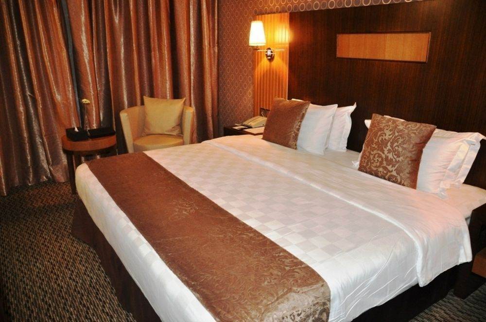 Fortune Plaza Hotel, Dubai Airport Exterior photo